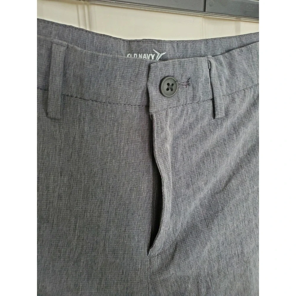 Old Navy Active Shorts Gray StretchTech Athletic Performance Hiking Golf Size 28